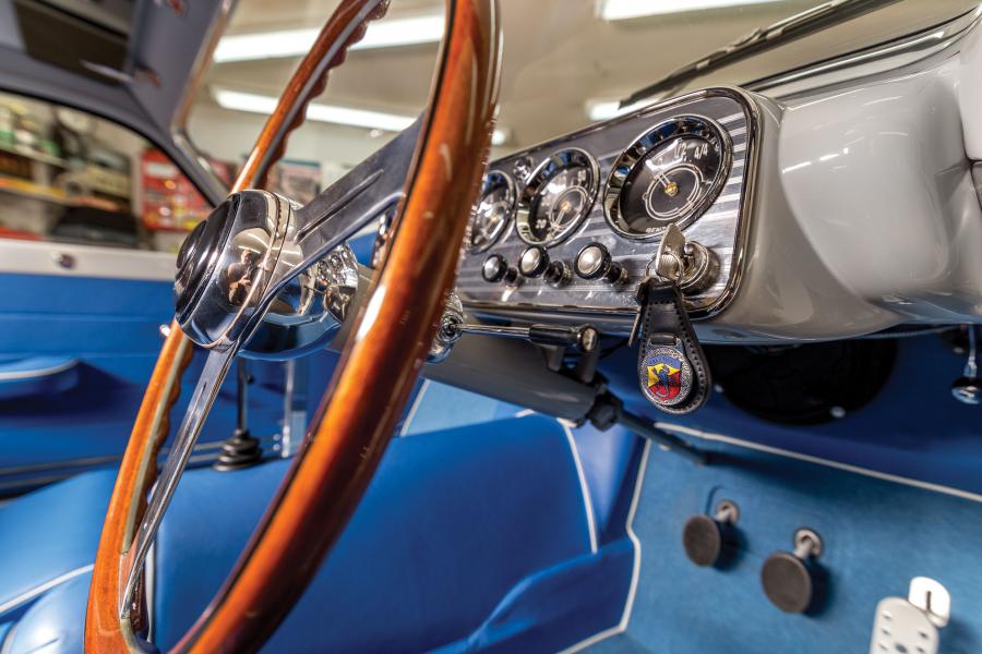 Панель приборов Fiat Abarth 205A Sport (103) 1953 года  (фото 15 из 27)